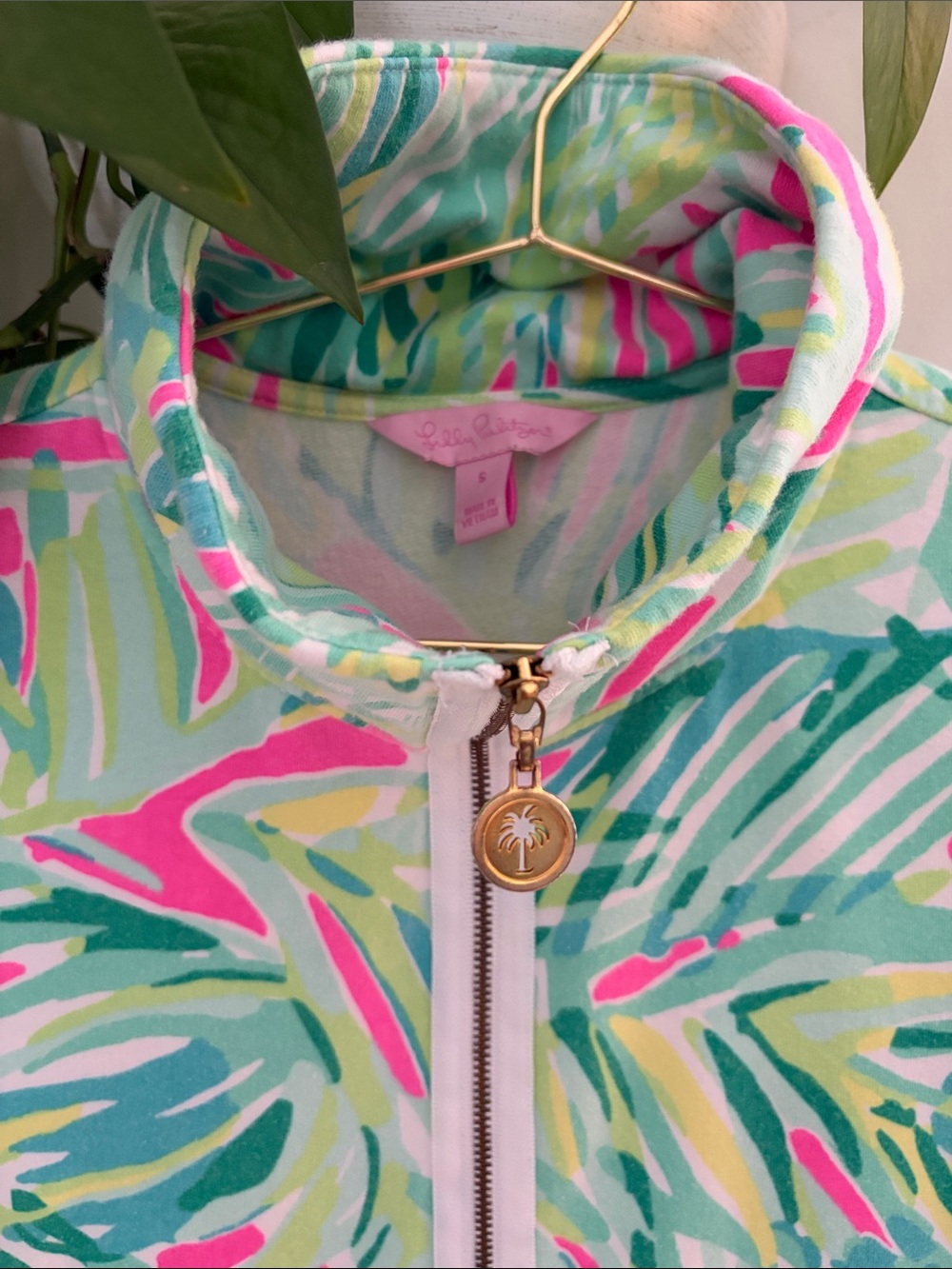 Lilly Pulitzer Full Zip Pop-Over Size Small - Picture 2 of 2